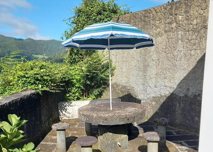 Casa Da Belavista Holiday home Furnas (Azores)